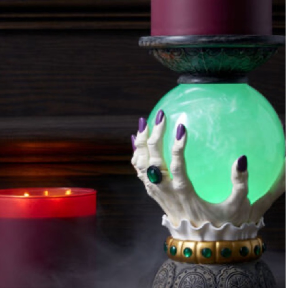 Bath & Body Works Fortune Teller Waterglobe